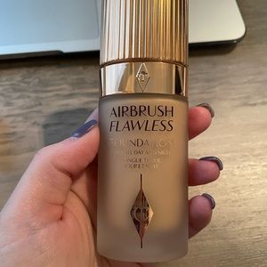Charlotte tilbury flawless filter foundation